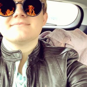 Meet your Posher, Grant